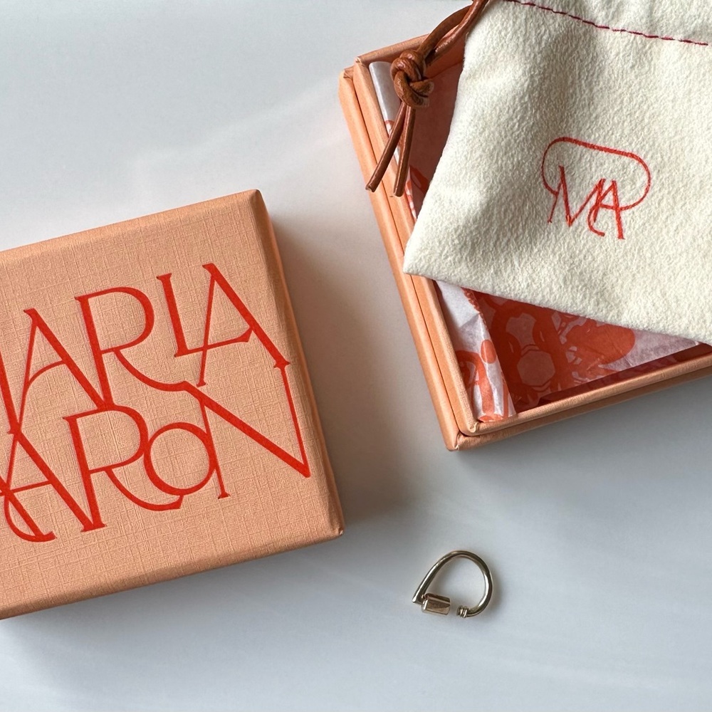 Marla Aaron Baby Droplock in Yellow Gold